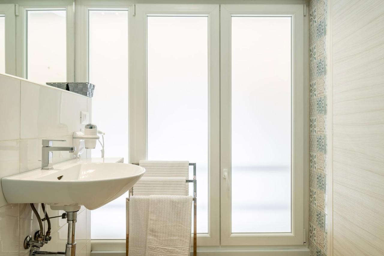Marconi28Suites Bologna Ngoại thất bức ảnh